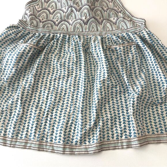 World Market Linen Apron - Picture 3 of 5